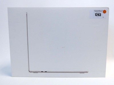 Lot Apple MacBook Air 15-inch with Apple M3 chip,...