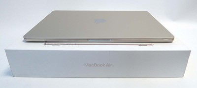 Lot Apple MacBook Air 15-inch with Apple M3 chip,...