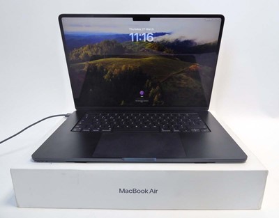 Lot Apple MacBook Air 15-inch with Apple M3 chip,...