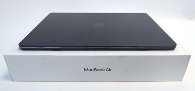Lot Apple MacBook Air 15-inch with Apple M3 chip,...