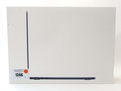 Lot Apple MacBook Air 13-inch with Apple M2 chip,...