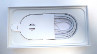Lot Apple iPhone 16 Pro Max, 512GB, Desert...