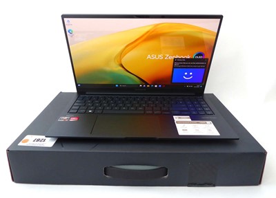 Lot ASUS Zenbook Laptop UM3504D, AMDR7-7735U,...