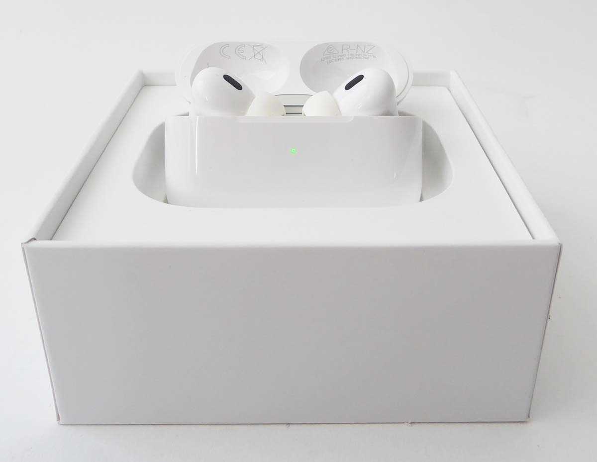 Lot Apple AirPods Pro (2nd Generation), boxed
