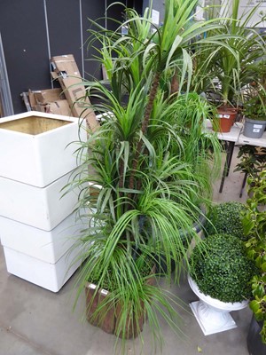 Lot 4125 - Wooden planter with artificial fern