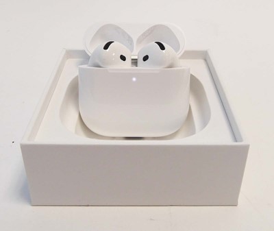 Lot Apple AirPods 4 (ANC), boxed