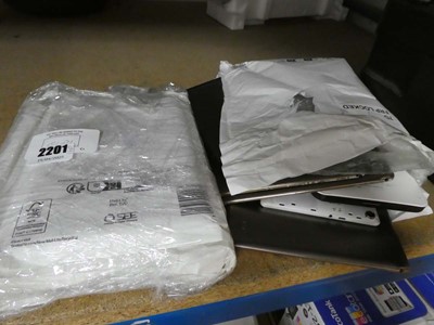 Lot 2201 - Various tablets, for spares and repairs