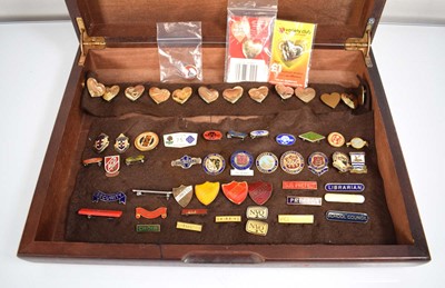 Lot 51 - A group of fifty-seven enamelled and other...