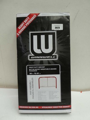 Lot 3328 - Winwell heavy duty 36" mini hockey net