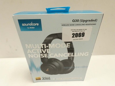 Lot 2069 - SoundCore Q30 wireless headphones