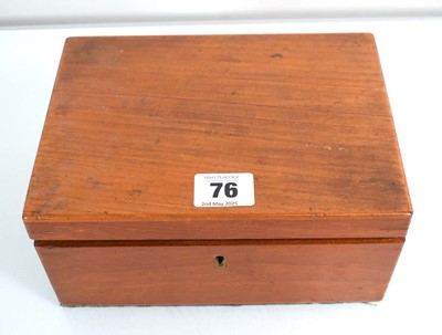Lot 76 - A set of J. Jaques & Son 'Staunton' chessmen,...