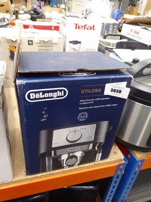 Lot 3038 - DeLonghi Stilosa coffee machine
