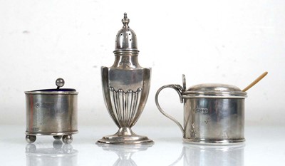 Lot 394 - A late Victorian silver pepper of vase shaped...