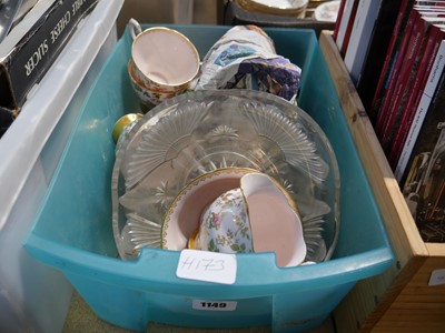 Lot 1149 - Small blue tray of gilt edged ceramics and...