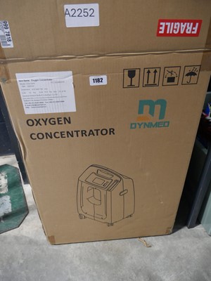 Lot 1182 - Boxed oxygen concentrator model D02-5AH