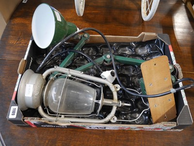 Lot 1189 - Tray containing a lantern and an EDL engineers...