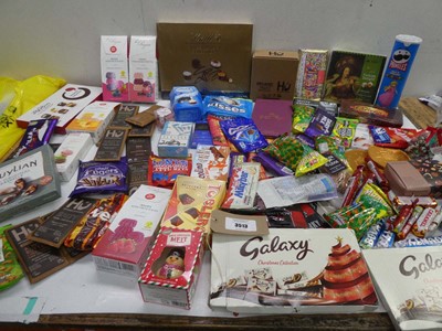 Lot 3513 - Confectionary including Selection boxes,...