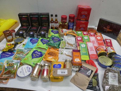 Lot 3514 - Chilli vinegar, sardines, rice, granola,...