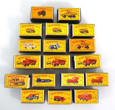 Lot 260 - Eightteen Matchbox models: 2 Muir Hill dumper,...