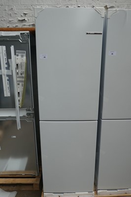 Lot 24 - KGN27NWFAGB Bosch Free-standing fridge-freezer