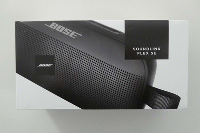 Lot 1322 - BOSE Soundlink Flex SE portable bluetooth...