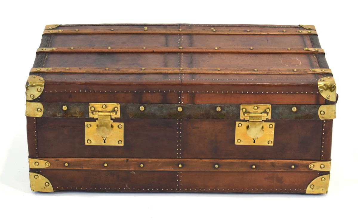 Lot 14 - A French travelling/cabin trunk with beech...