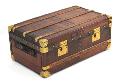 Lot 14 - A French travelling/cabin trunk with beech...