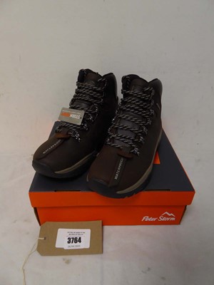 Lot Boxed pair of ladies Peter Storm, Snowdon II,...