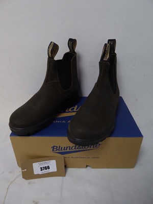 Lot Boxed pair of Blundstone suede ankle boots,...