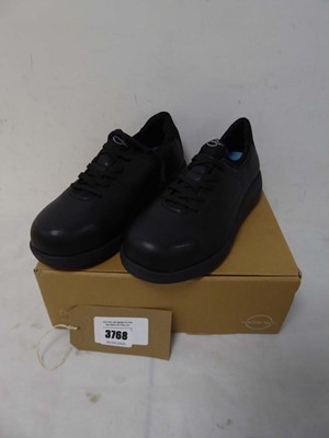 Lot Boxed pair of Wearertech transform safety toe...