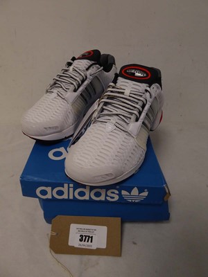Lot Boxed pair of men's Adidas Climacool 1,...