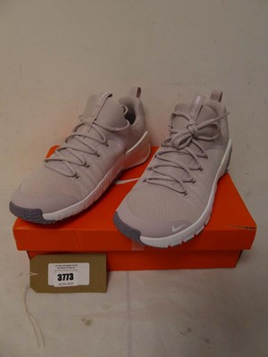 Lot Boxed pair of Nike Free Metcon 6,...