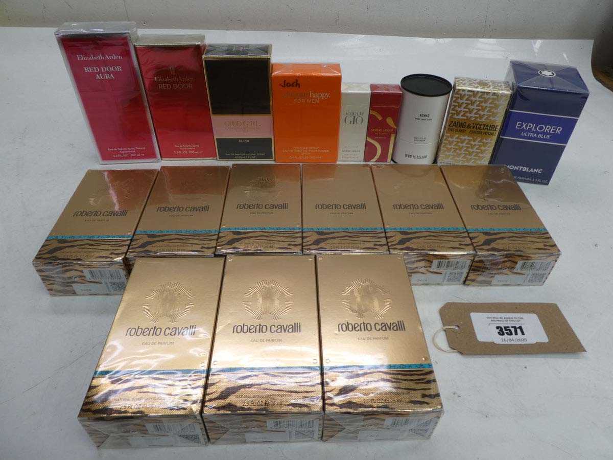 Lot 18 fragrances including Elizabeth Arden,...