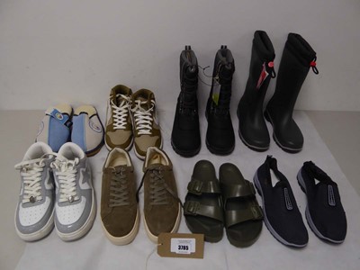 Lot 8 pairs of men's shoes of various styles and...