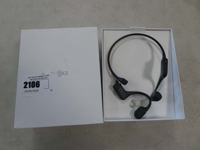 Lot 2106 - Boxed pair Shokz OpenRun CD noise cancelling...