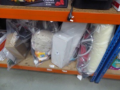 Lot 3071 - 4 bags of mixed miscellaneous household