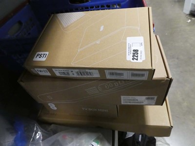 Lot 2258 - Selection of items including an EE TV box min,...