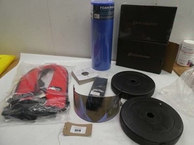 Lot 3619 - Bluewave lift jacket, 2 x 5kg weight plates,...