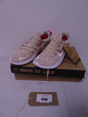 Lot Boxed pair of ladies Nike Free Run 5.0 Next...