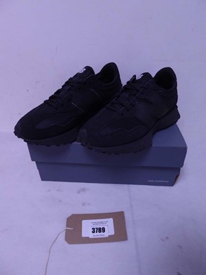 Lot Boxed pair of New Balance 327, black, UK 9