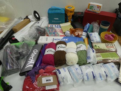 Lot 3629 - Mixed bag including vacuum cleaner parts, art...