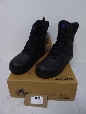 Lot 3800 - Boxed pair of Amblers safety boots, black, UK 11