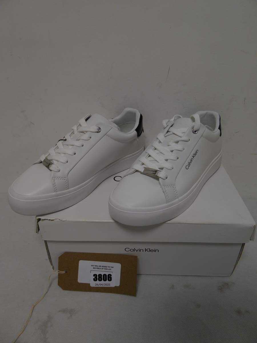Lot 3806 - Boxed pair of Calvin Klein trainers, white, UK 4