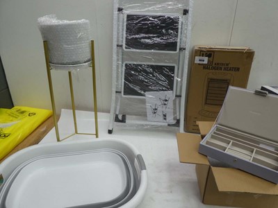 Lot 3650 - Halogen heater, step ladder, plant stand,...