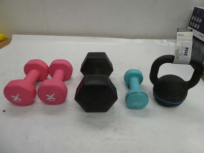Lot 3654 - 8kg kettlebell and 6, 5 & 3kg hand weights