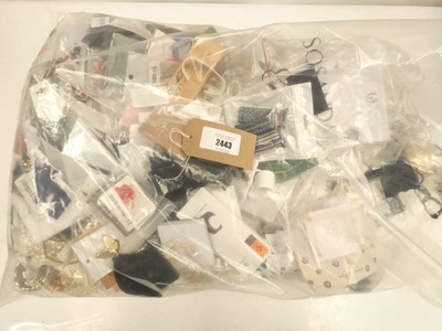 Lot 2443 - Bag containing loose costume and retail jewellery