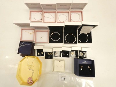 Lot 2115 - Selection of mostly Pandora jewellery plus...