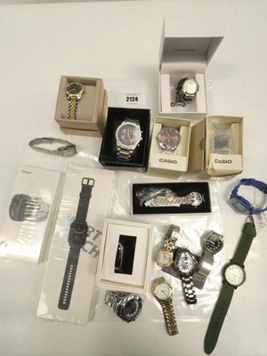 Lot 2124 - Assortment of boxed and loose wristwatches