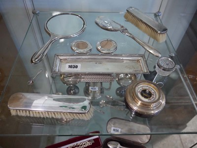 Lot 1030 - Shelf containing an assortment of hall marked...