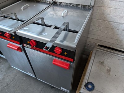 Lot 684 - 45cm electric Bartlett twin tank fire with...